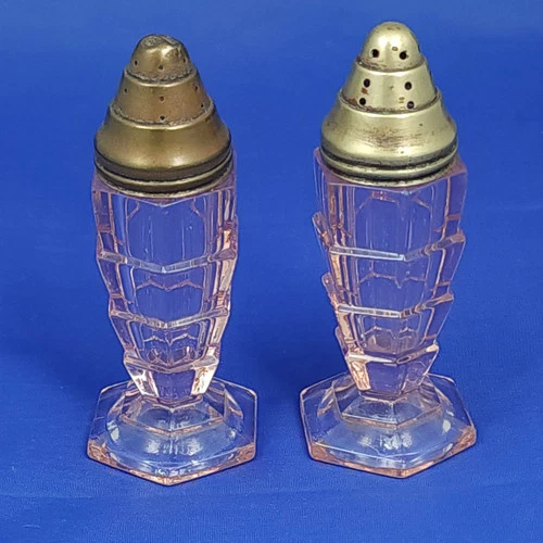 Pink Tea Room Depression Glass Salt And Pepper Shakers