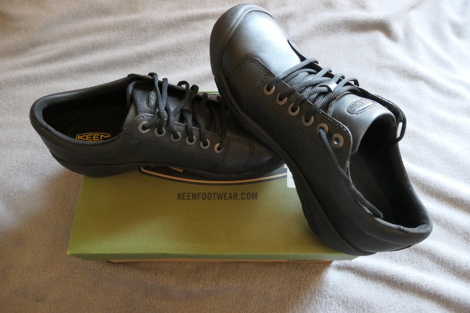 Keen Austin scarpa uomo pelle pieno fiore nera taglia 11 US