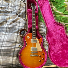 Gibson Les Paul Standard 2011 sunburst right-handed 6-string w/ hard case