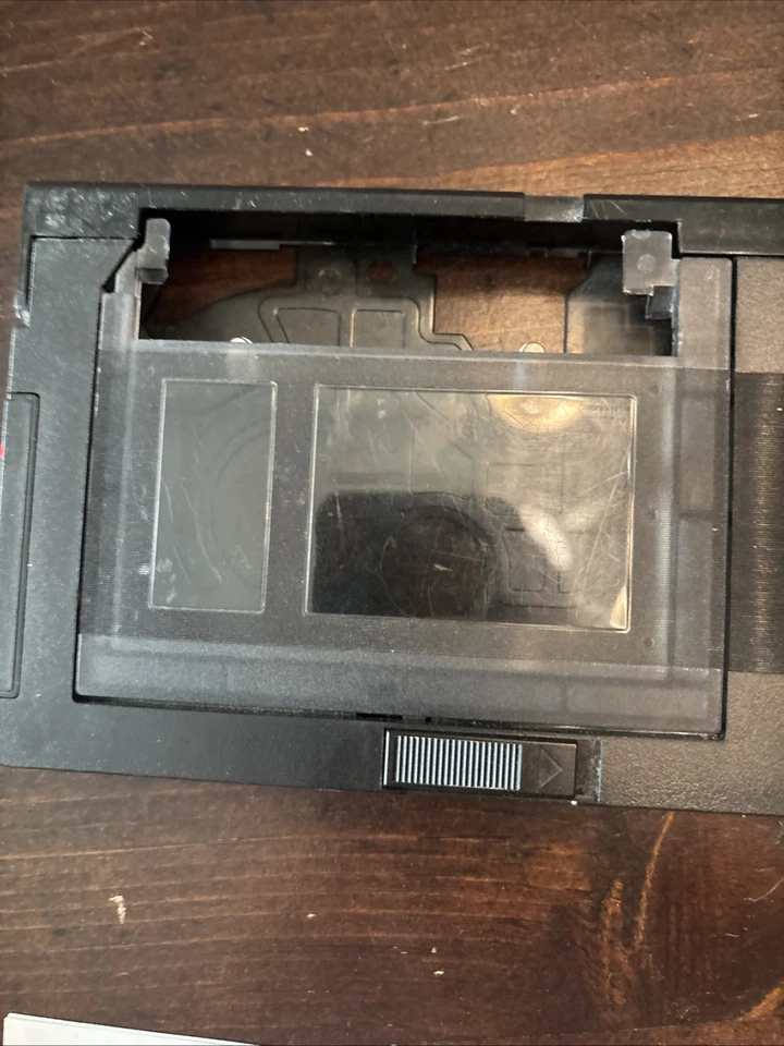 JVC C-P7U PlayPak电动VHS-C转VHS转换器磁带适配器  — 第 3/4 张图片