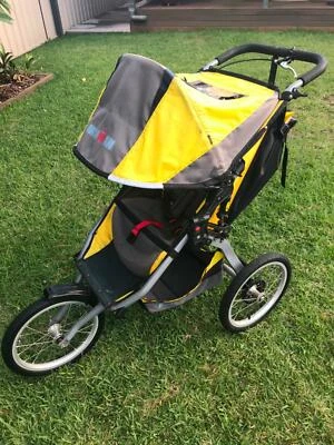 bob ironman pram