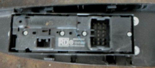 Mitsubishi Mirage LA 12-16 Right Front Master Window Switch with Trim - Picture 4 of 4