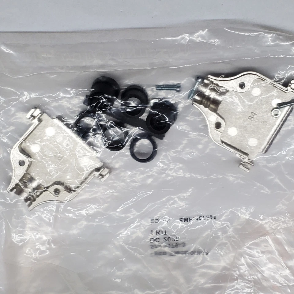 5748676-3 Hood- d-sub connector - Image 2 of 2