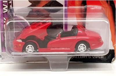 Johnny Lightning 1/64 Scale Diecast 356-00 - V.I.P. Vallery's