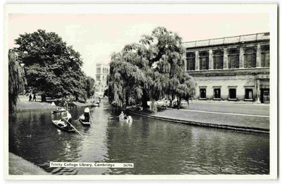 Cambridge Trinity College Library - Punting - Vintage Echtfoto Postkarte N13