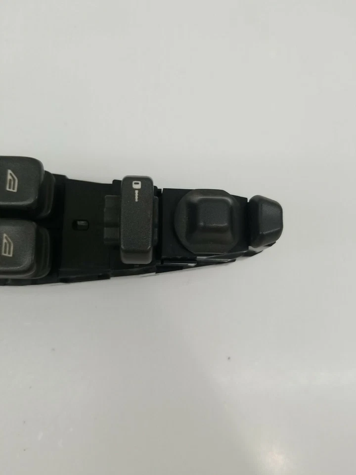 Unidad de control de bloqueo de interruptor de ventana del conductor izquierdo Volvo S40 2001-2004 30889745 OEM Foto 2 de 4