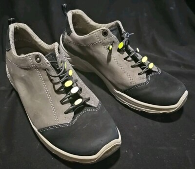 Ara Womens Gray And Black Learher Low Top Shoes Size 7.5 Condition Very Good