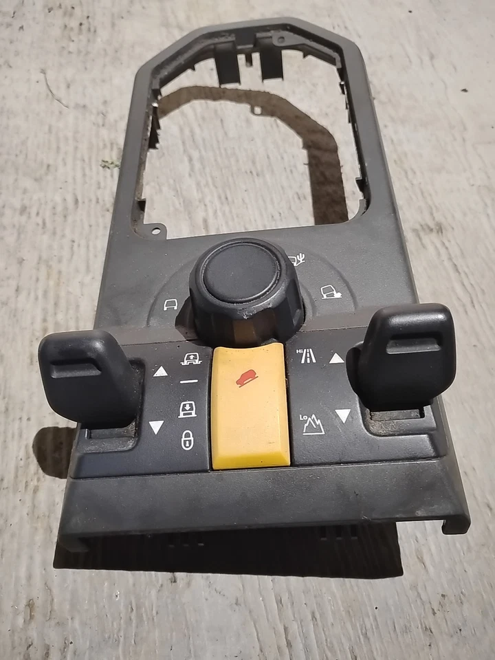Land Rover LR3 2005-2007 consola central bisel panel moldura interruptor terreno Foto 3 de 4