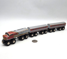 BRIO Santa Fe Train Engine Coach Cars Set 33423 - Works w Thomas Wooden Railway