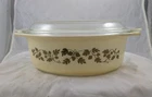 Vintage Pyrex "Golden Acorn" 2.5 QTS