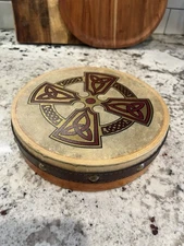 Walton Kilkenny 9 Inch Cross Bodhran And Beater Wood And Goatskin Drum