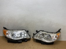 2009 - 2013 Subaru Forester Left+Right Side Halogen Headlights V8209 DW