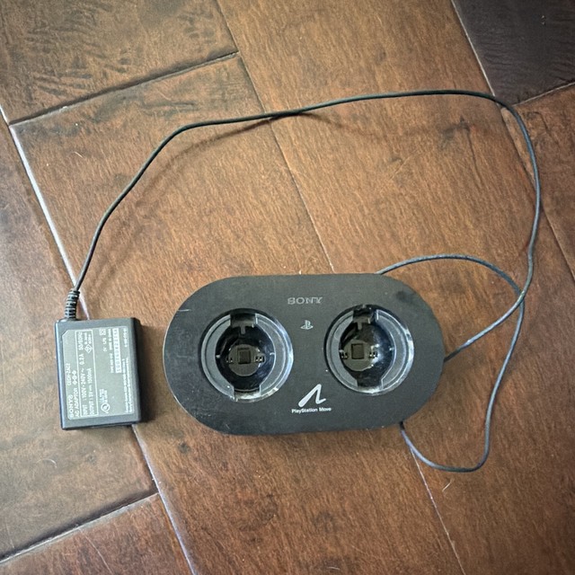 Move Charging Dock