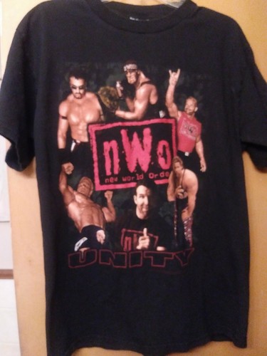 Vintage WWE NWO T-shirt / Hulk Hogan. Hall and Nas