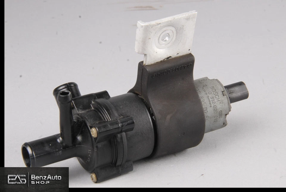 03-08 Bomba de agua auxiliar Mercedes R230 SL500 SL320 SL55 AMG 2308350264 OEM Foto 3 de 4