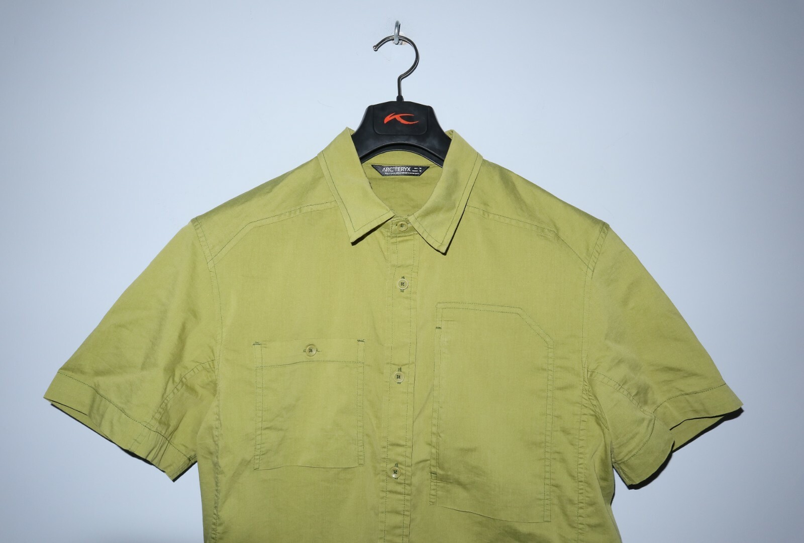 ARC'TERYX Camicia a maniche corte ARCTERYX da uomo A2B con bottoni taglia M