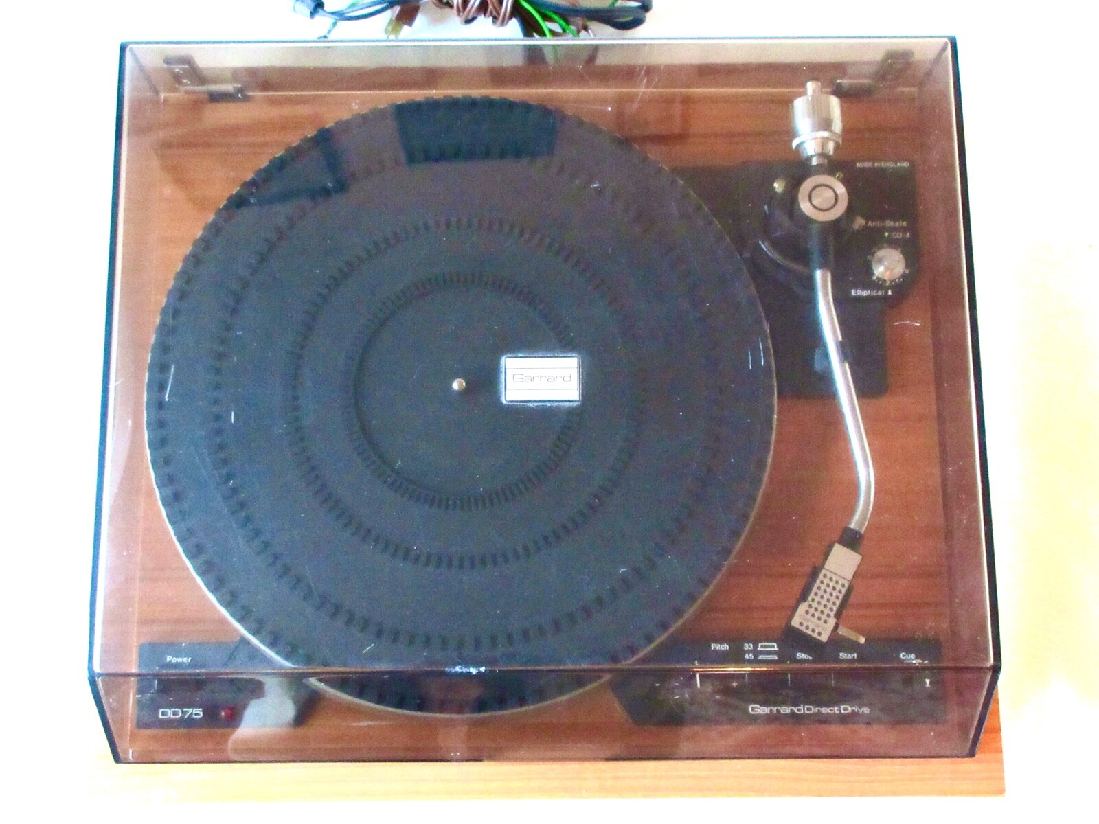 GARRARD DD75 direct drive turntable record player vintage wood british