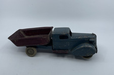 Vintage 40s Wyandotte Pressed Steel Green Dump Truck 11   Missing A Tire Wh21