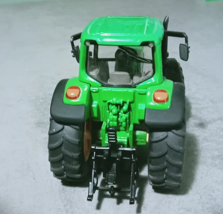 Siku 1:32 - JOHN DEERE 6920S - Immagine 4 di 4