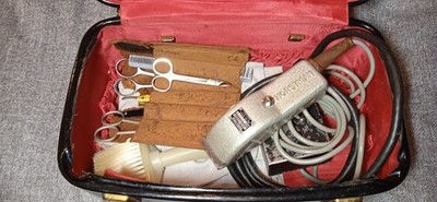 Vintage HORSTMAN Elektrische Haarschneidemaschine Friseur Set 230V Etui + Schere Rasierer WERKZEUG