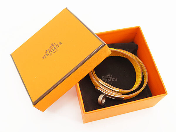Hermes Kelly Double Tour Bracelet Star Mark Yellow Silver Hermes Kelly Double Tour Bracelet Star Mark Yellow Silver