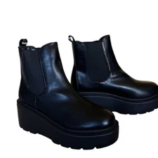 NWT TOP MODA WEDGES CHELSA BOOT SLIP ON BLACK SZ-8 Y2k Western Cowboy