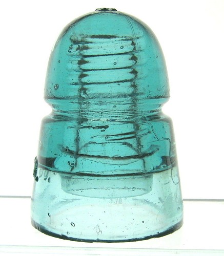 VERY LARGE AND OBVIOUS BUBBLE CD 145 H.G. CO. GLASS INSULATOR. - Picture 4 of 6
