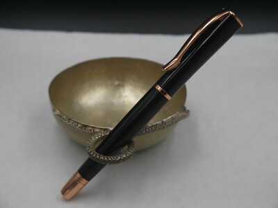 Monteverde IMPRESSA Fountain Pen Black / Rose Gold Trim IRIDIUM Nib M - Perfect!