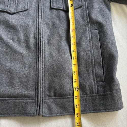 Guess graue Bomberjacke Herren kleiner Reißverschluss klassischer Militärstil - Bild 8 von 10