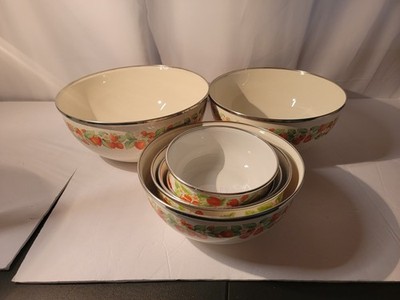 VTG 80s Set of 7 Kobe Japan Kitchen Strawberry Enamel Nesting Bowls Cottagecore