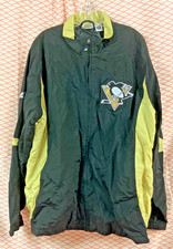 Majestic NHL Pittsburgh Penguins VGC Black/Gold Full Zip Lightweight Jacket XL