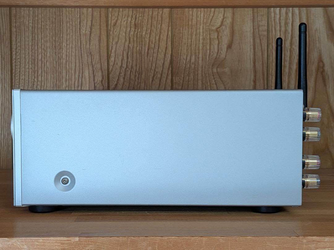 ONKYO CR-N775 Network CD Receiver Hi-Res Audio Silver Tested