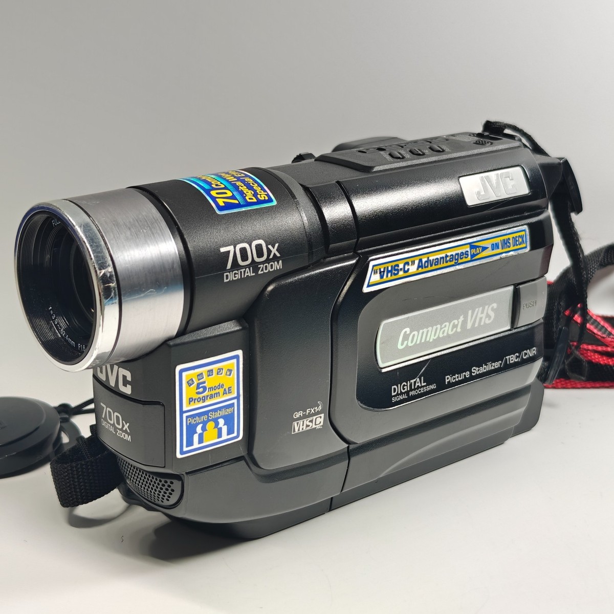 JVC GR-FX14E Camcorder VHSC Tape 700x Zoom Vintage Video Camera +
