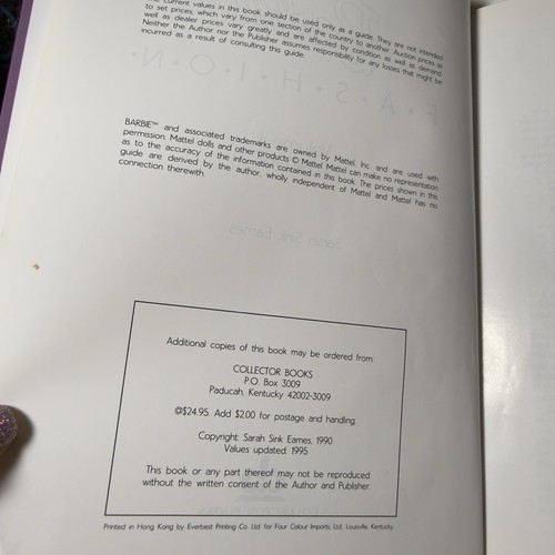 BARBIE FASHION VOL I 1959-1967 Collector's Guide Reference Book SARAH SINK EAMES - Picture 4 of 13
