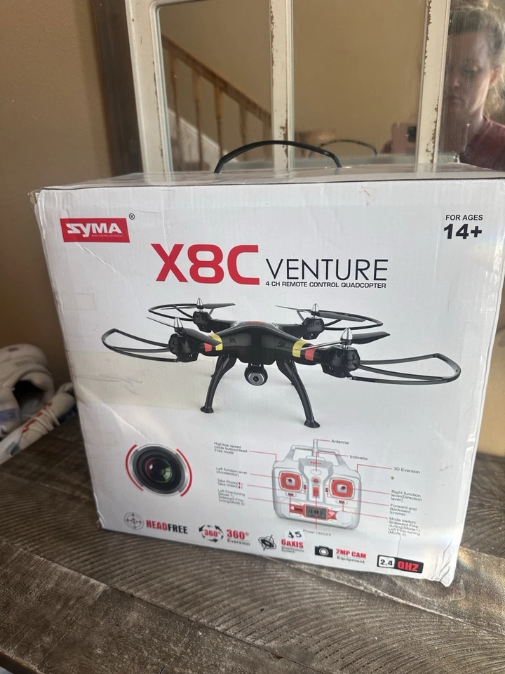 Syma X8C Venture 6-Axis Gyro RC Drone Quadcopter w/ Controller - Image 3 of 4