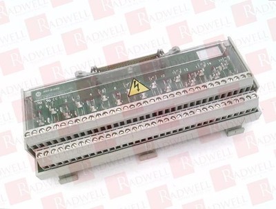 ALLEN BRADLEY 1492-IFM40F-FS120-4 / 1492IFM40FFS1204 (USED)