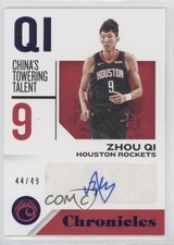 2018-19 Panini Chronicles Signatures Blue 44/49 Zhou Qi #CS-ZQ Auto vi4