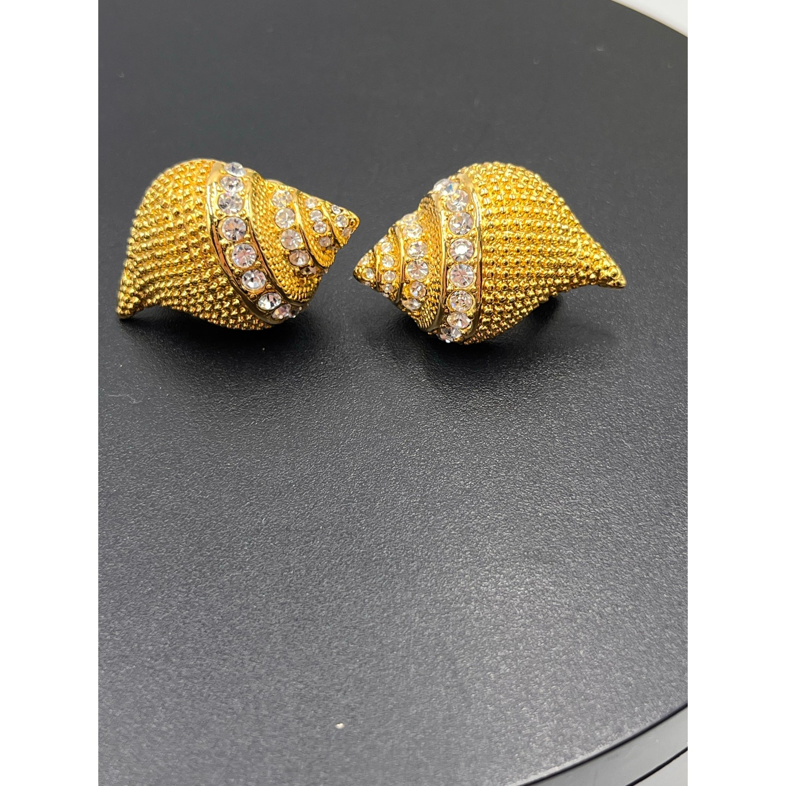 Kenneth Jay Lane KJL Vintage Gold Crystal Seashel… - image 9