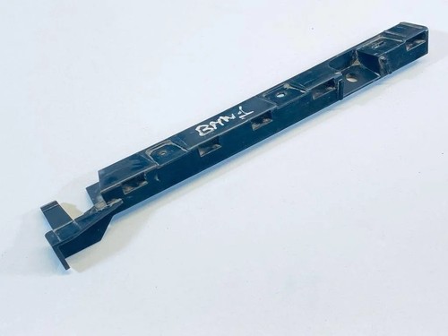 BMW 1 E87 Stoßstangenhalter vorne rechts 7118159 1.60 Petrol 2006 30682361