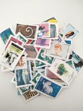 Lot de timbres non oblitérés pour affranchissement. Faciale 76€
