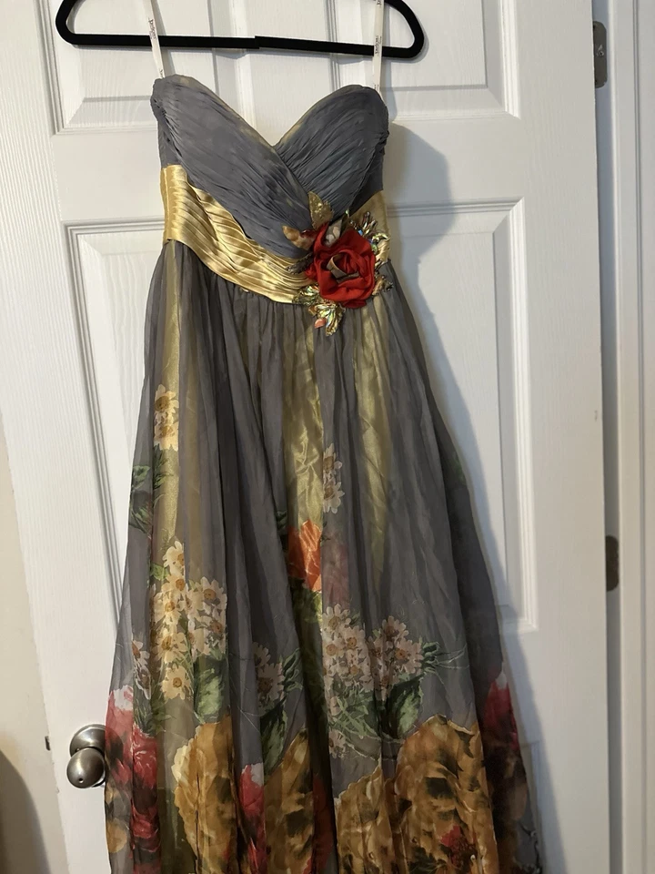 Vestido largo Tony Bowls talla 8 novias noche de criada  Foto 4 de 4