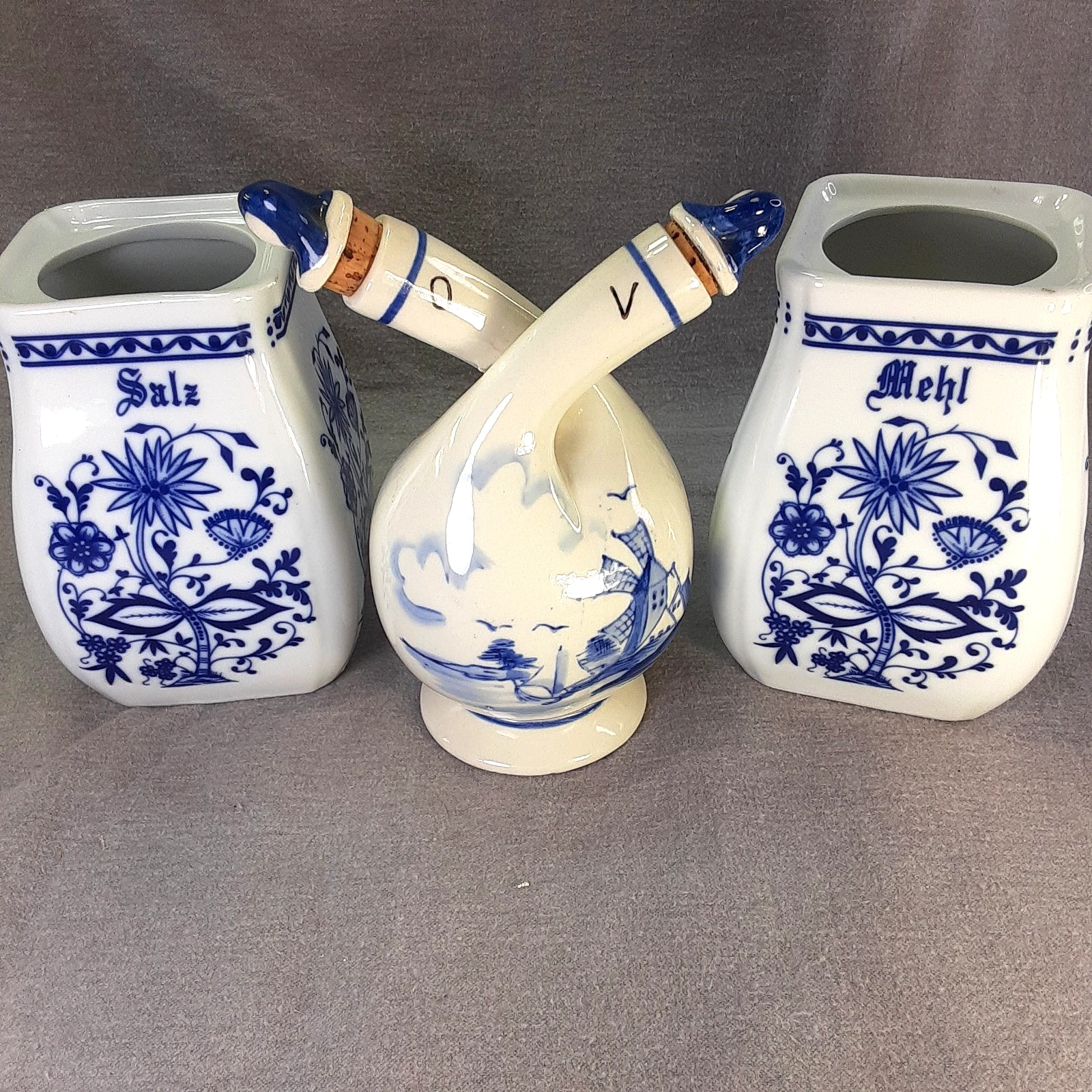 Zwiebelmuster Salz & Mehl Jars + Delft Style Oil Vinegar Cruet Vintage Set- 3pc