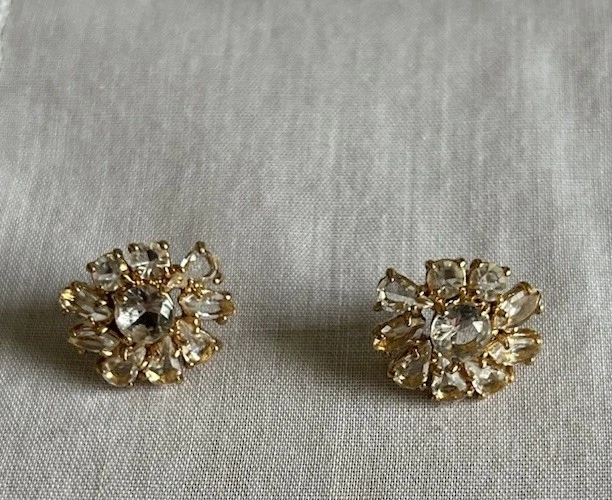 2 pares de pendientes J Crew con cristales y pedrería - rosa claro y transparente Foto 4 de 4