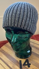 GRAY KNIT YOUTH BEANIE. VERY GOOD CONDITION. 14