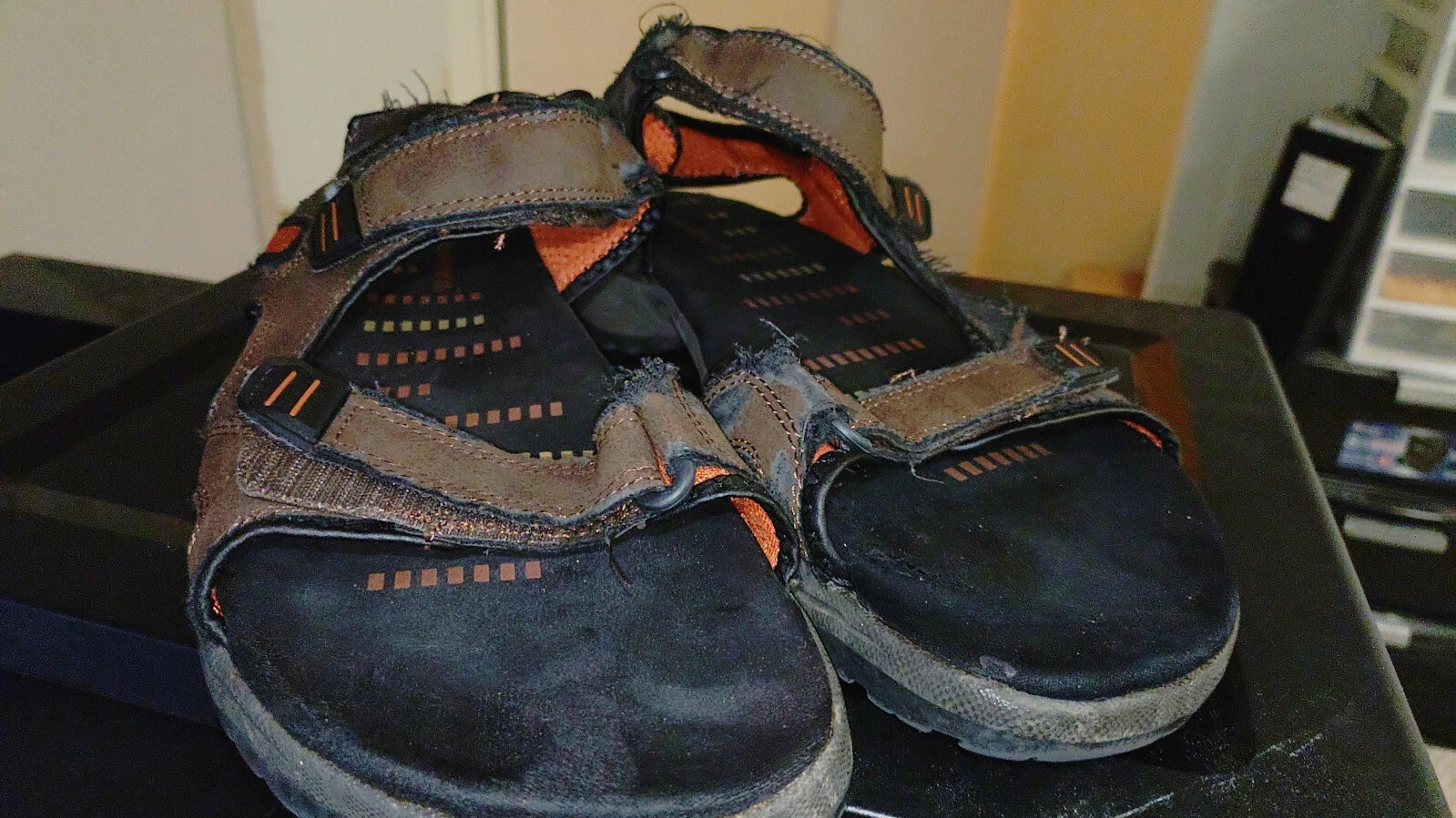 ONE Pair of {Mossimo Supply Co.} Sandals- Size 13