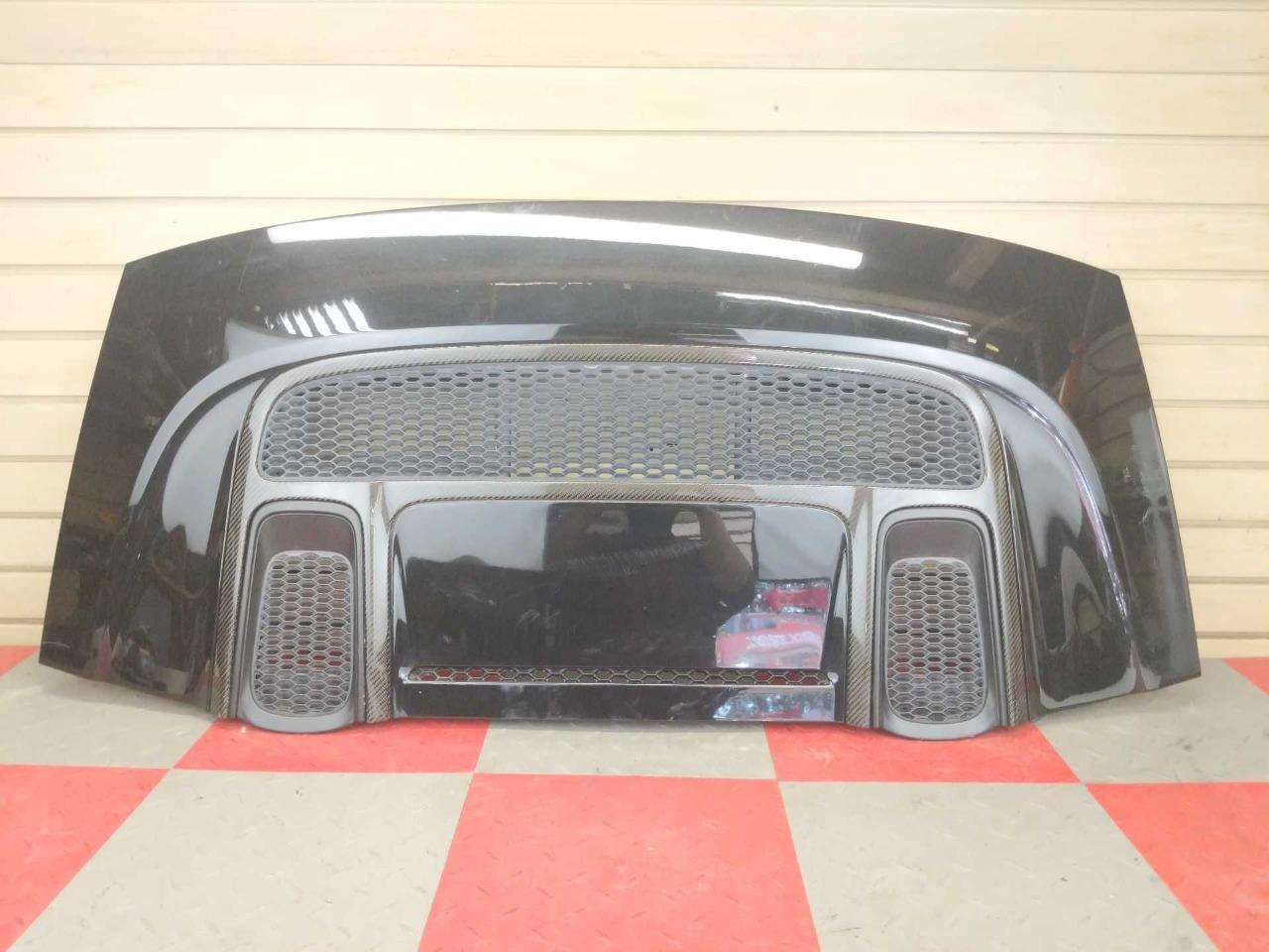 2017 Audi R8 V10 Spyder - OEM Rear Engine Hatch Lid w/ Carbon Fiber Trim Black