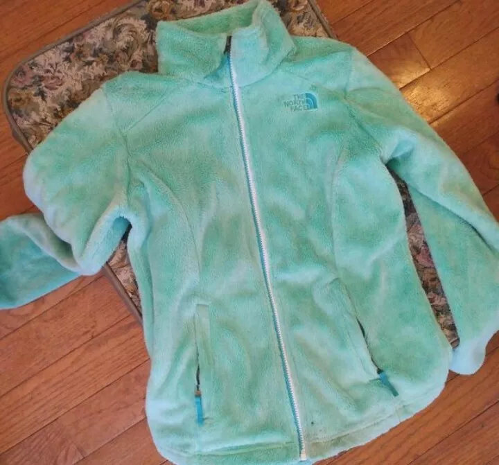 Mint green north clearance face