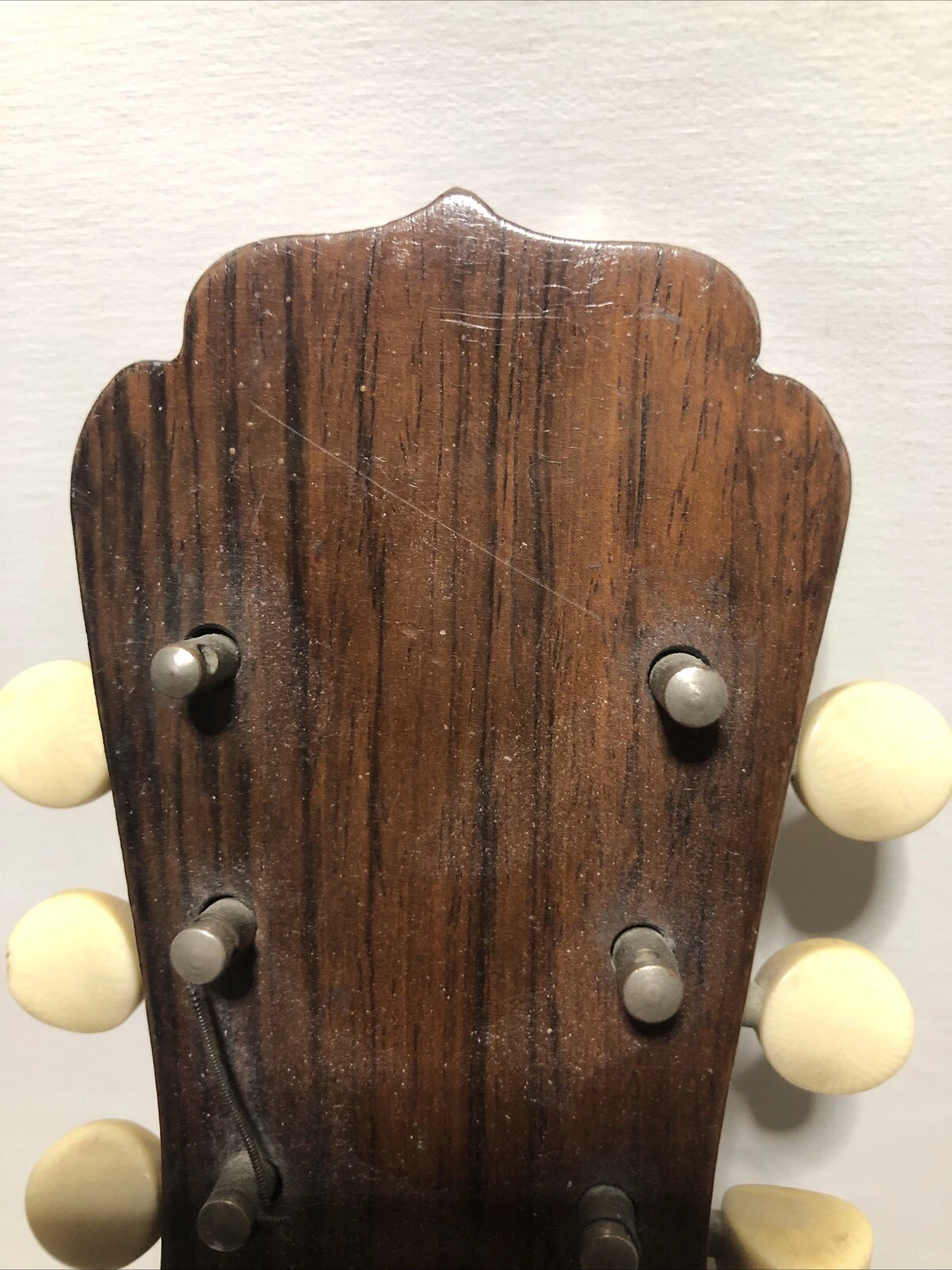 Picture 4 of 24