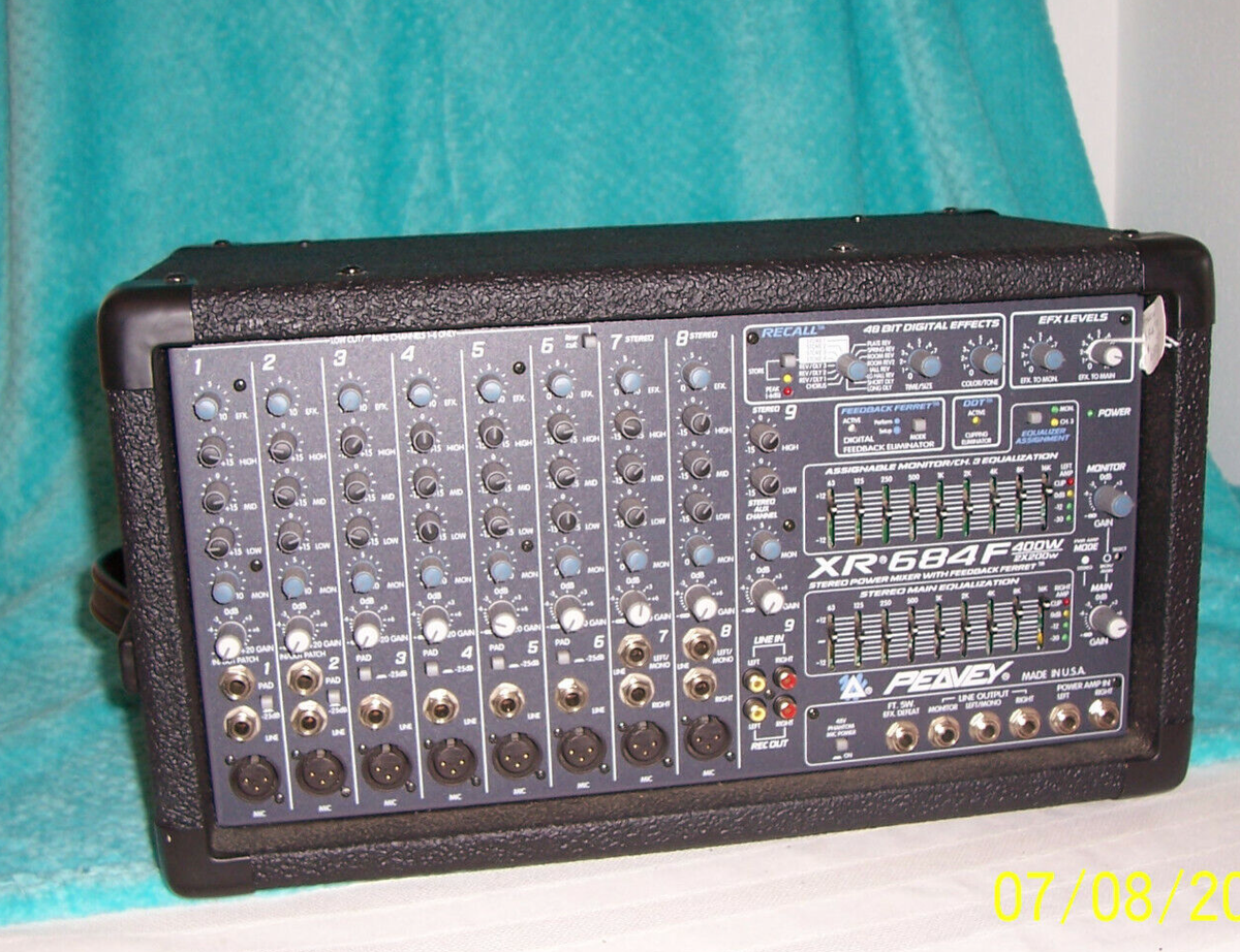 Peavey XR684F PA amplifier mixer very nice condition Guitar
