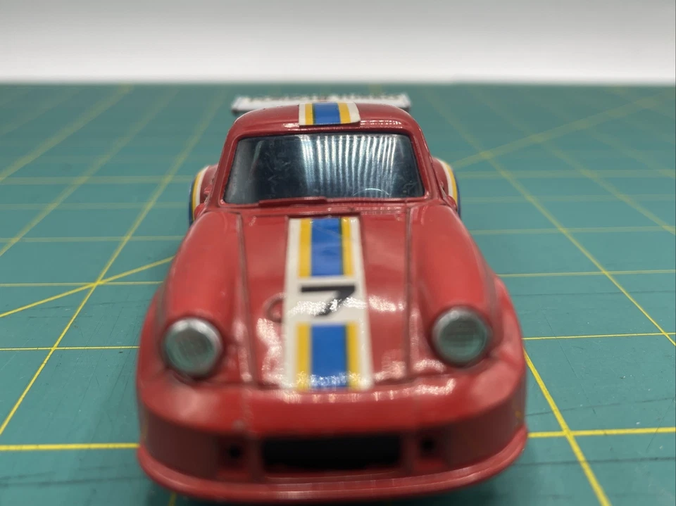 Lucky Porsche Turbo 1:37 rojo retroceso fricción raro difícil de encontrar Foto 2 de 4